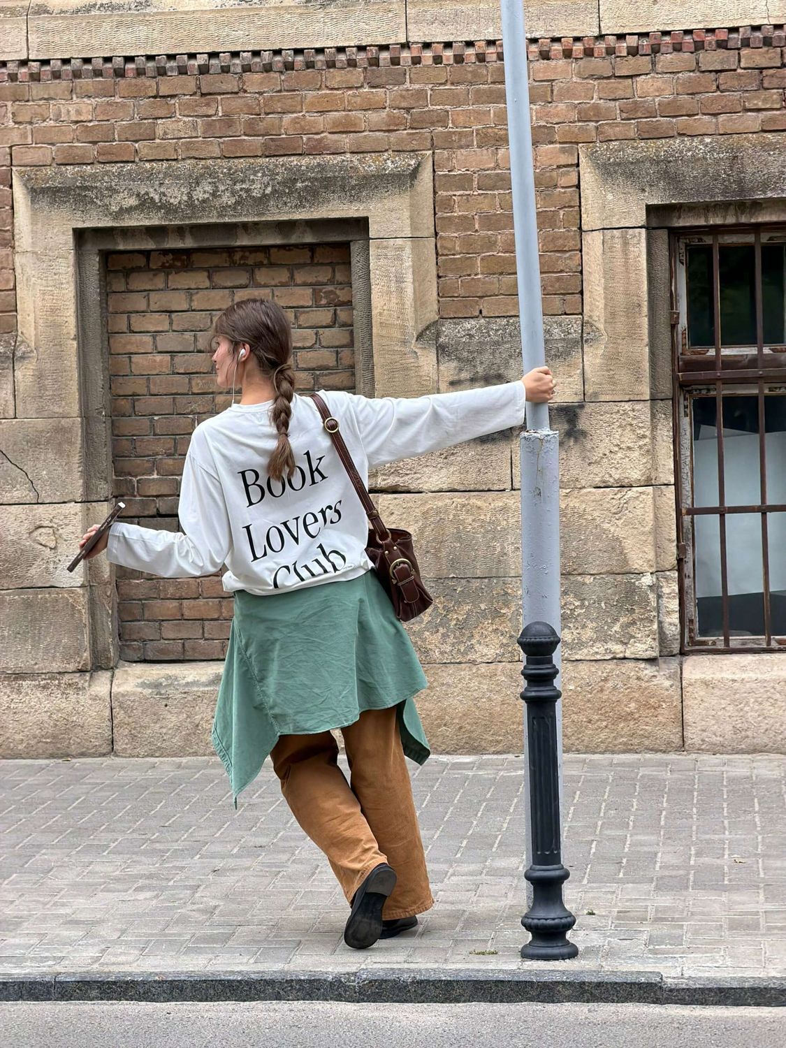 Лонгслів Book Lovers Club